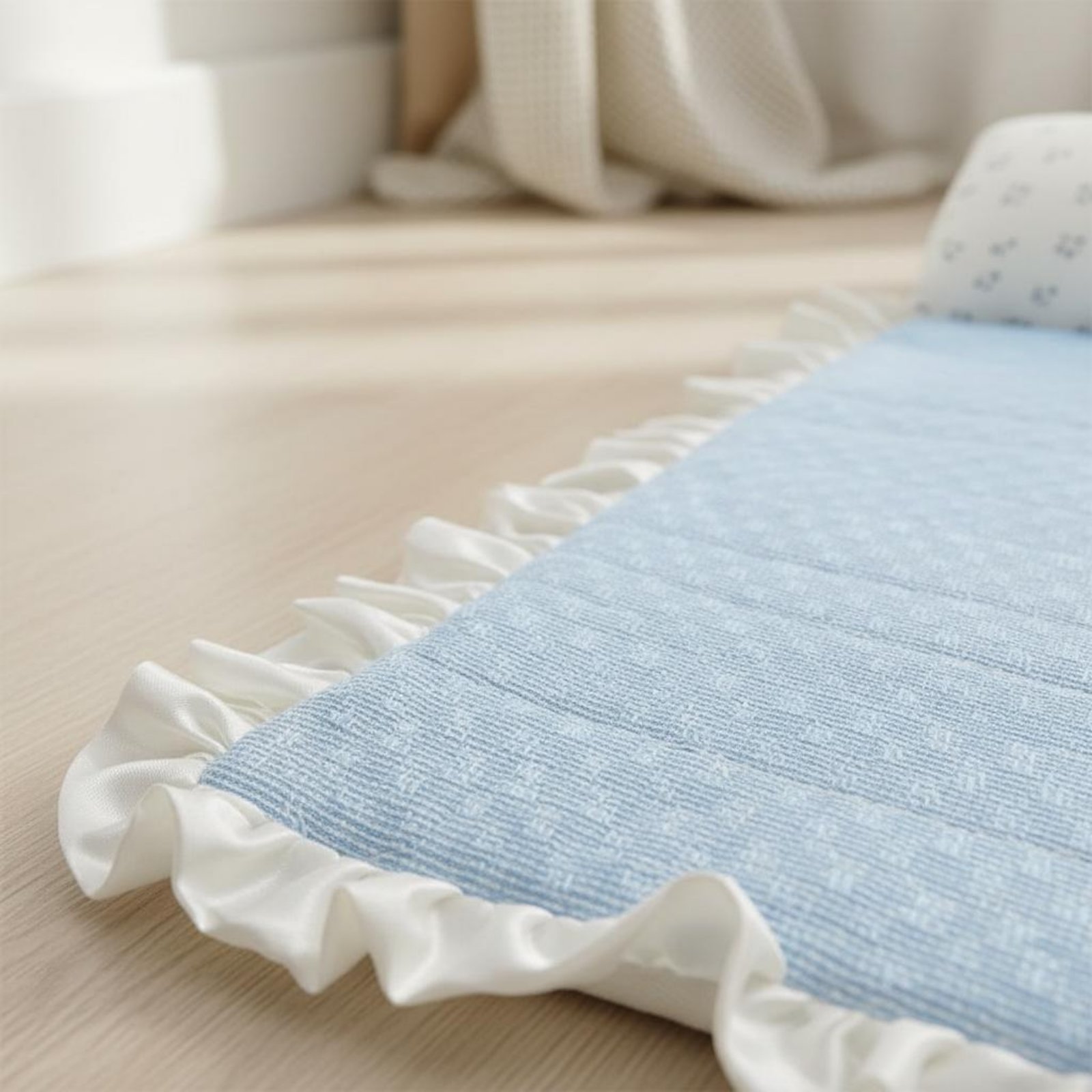 سجادة تبريد للكلاب بتصميم أذن  - مراجعة Dog Cooling Mat وسعره